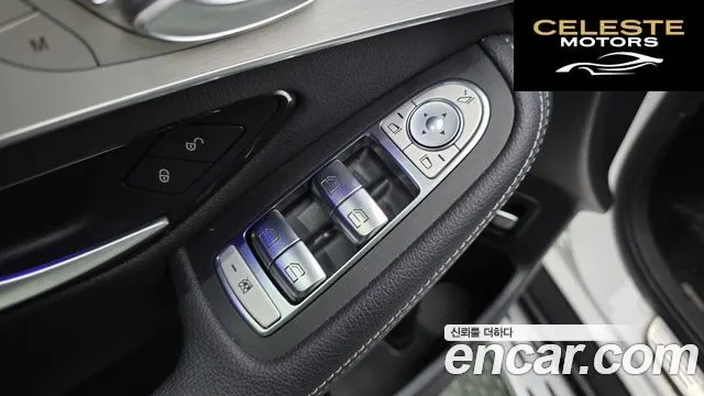 MERCEDES BENZ GLC-Classe X253 GLC220 d 4MATIC Coupé 2021 — photo 33 sur 34