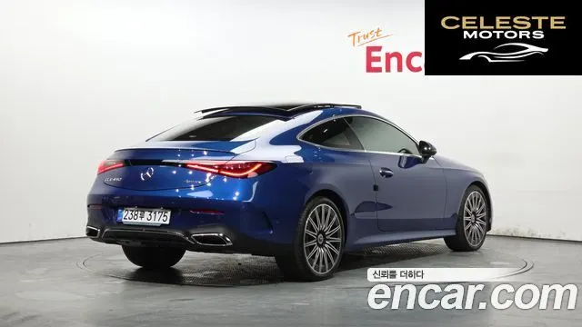 MERCEDES BENZ CLE-Classe C236 CLE450 4MATIC Coupé 2024 — photo 2 sur 20