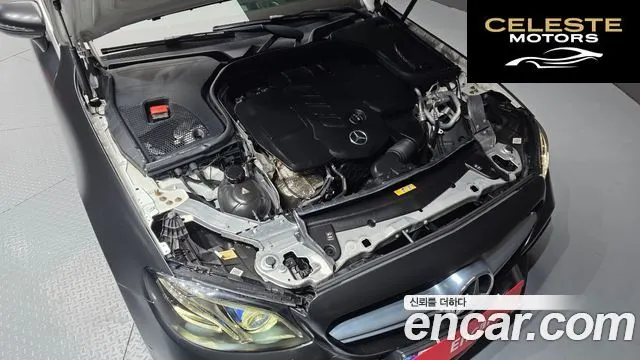 MERCEDES BENZ E-Classe W213 E220d Cabriolet 2019 — photo 6 sur 31