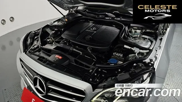MERCEDES BENZ E-Classe W212 E220 Avantgarde Sport 2015 — photo 6 sur 20