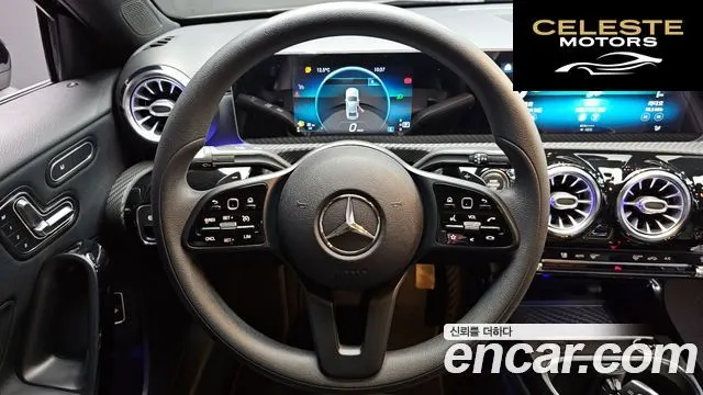 MERCEDES BENZ A-Classe W177 A250 4MATIC Berline 2020 — photo 12 sur 20