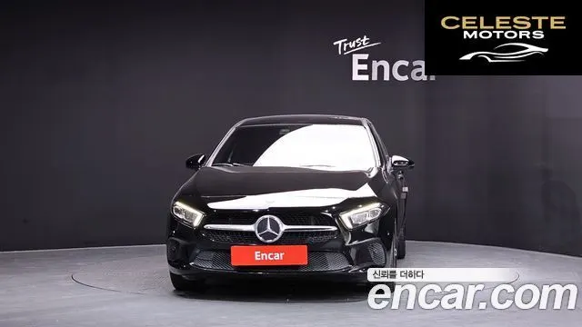 MERCEDES BENZ A-Classe W177 A250 4MATIC Berline 2020 — photo 3 sur 20