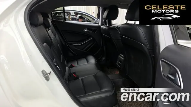 MERCEDES BENZ GLA-Classe X156 GLA220 2019 — photo 11 sur 31