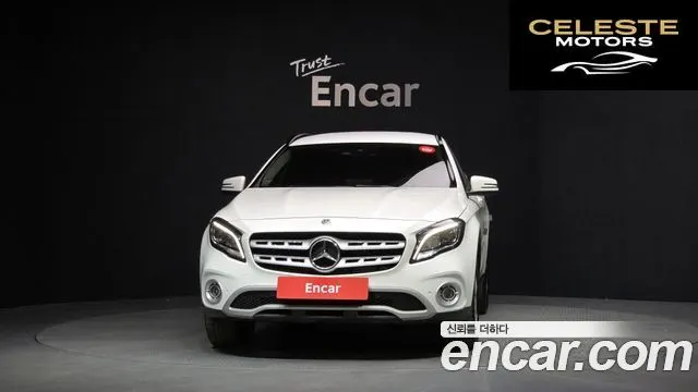 MERCEDES BENZ GLA-Classe X156 GLA220 2019 — photo 3 sur 31