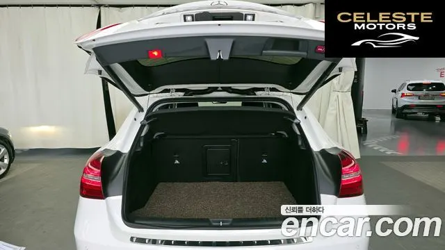 MERCEDES BENZ GLA-Classe X156 GLA220 2019 — photo 31 sur 31