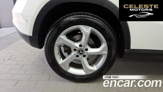 MERCEDES BENZ GLA-Classe X156 GLA220 2019 — photo 5 sur 31