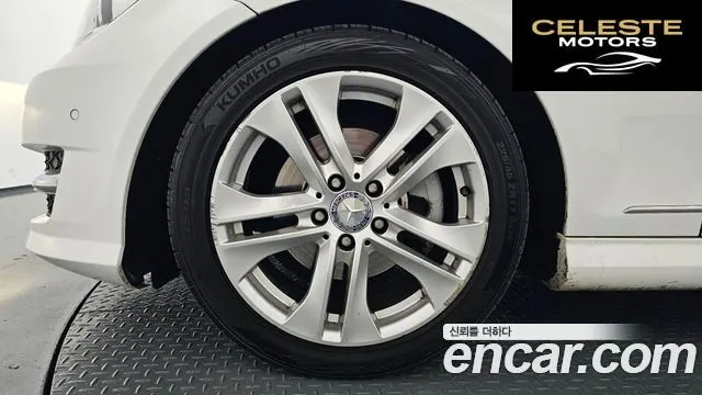 MERCEDES BENZ C-Classe W204 C220 CDI Avantgarde 2013 — photo 5 sur 26