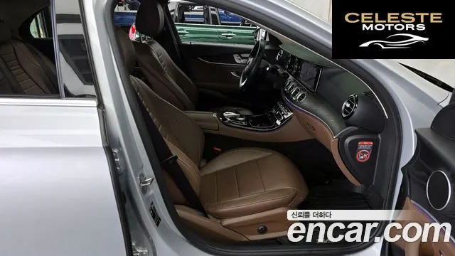 MERCEDES BENZ E-Classe W213 E220d Avantgarde 2017 — photo 11 sur 20