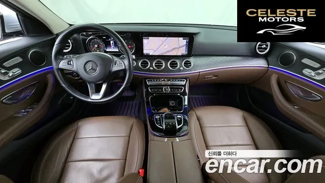 MERCEDES BENZ E-Classe W213 E220d Avantgarde 2017 — photo 7 sur 20