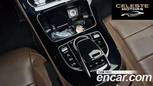 MERCEDES BENZ E-Classe W213 E220d Avantgarde 2017 — photo 27 sur 34