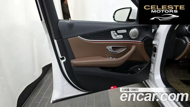 MERCEDES BENZ E-Classe W213 E220d Avantgarde 2018 — photo 14 sur 41