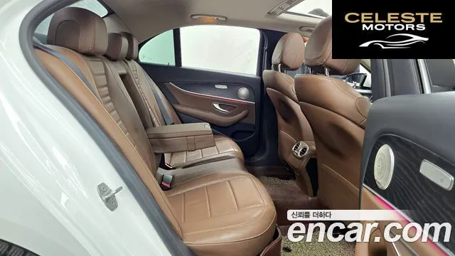 MERCEDES BENZ E-Classe W213 E220d Avantgarde 2018 — photo 18 sur 41