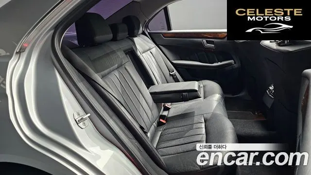 MERCEDES BENZ E-Classe W212 E300 2012 — photo 11 sur 20