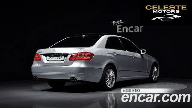 MERCEDES BENZ E-Classe W212 E300 2012 — photo 2 sur 20