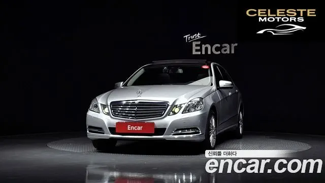 MERCEDES BENZ E-Classe W212 E300 2012 — photo 3 sur 20