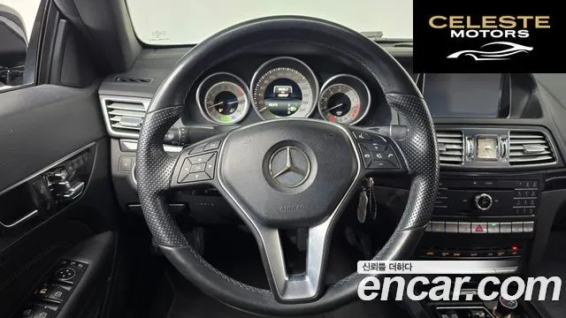 MERCEDES BENZ E-Classe W212 E400 Cabriolet 2016 — photo 13 sur 20