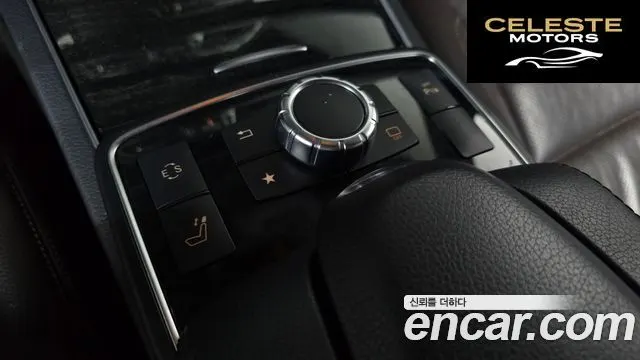 MERCEDES BENZ E-Classe W212 E400 Cabriolet 2016 — photo 17 sur 20
