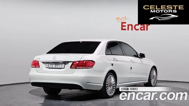 MERCEDES BENZ E-Classe W212 E300 2016 — photo 2 sur 20