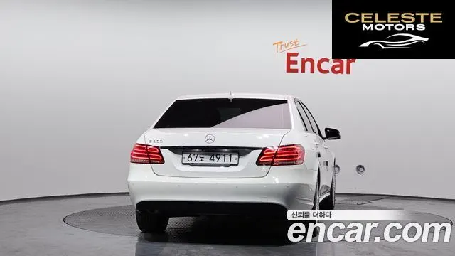 MERCEDES BENZ E-Classe W212 E300 2016 — photo 4 sur 20