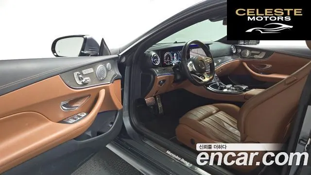 MERCEDES BENZ E-Classe W213 E450 4MATIC Coupé 2020 — photo 12 sur 33