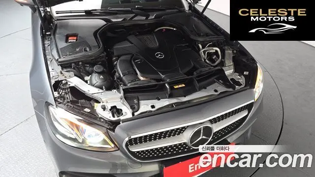 MERCEDES BENZ E-Classe W213 E450 4MATIC Coupé 2020 — photo 5 sur 33
