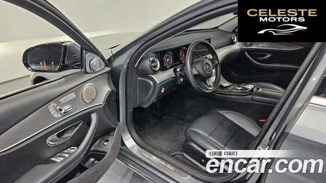 MERCEDES BENZ E-Classe W213 E200 Avantgarde 2018 — photo 13 sur 30