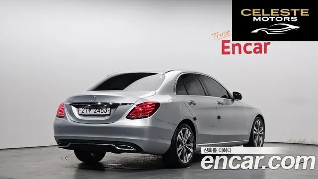 MERCEDES BENZ C-Classe W205 C220 d Avantgarde 2018 — photo 2 sur 30