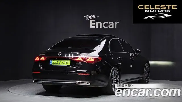 MERCEDES BENZ E-Classe W214 E350e 4MATIC 2025 — photo 2 sur 33
