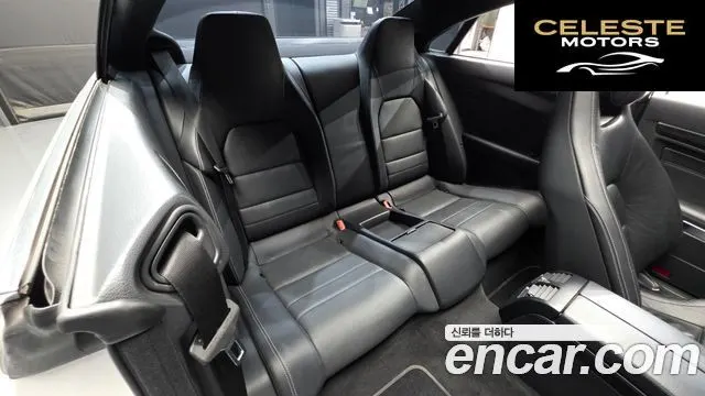 MERCEDES BENZ E-Classe W212 E200 Coupé 2014 — photo 11 sur 20