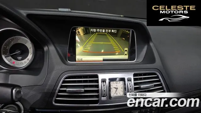 MERCEDES BENZ E-Classe W212 E200 Coupé 2014 — photo 14 sur 20