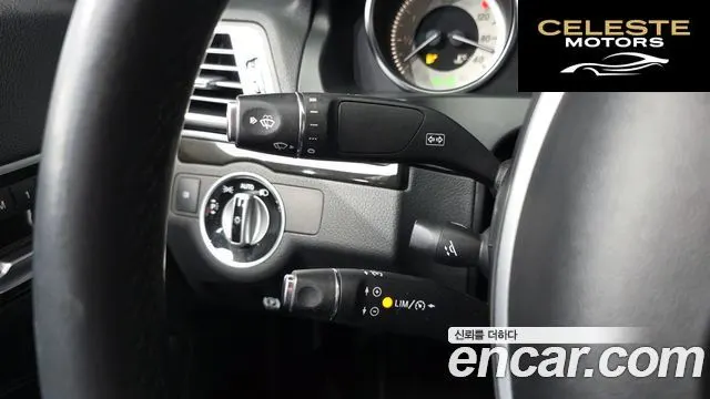 MERCEDES BENZ E-Classe W212 E200 Coupé 2014 — photo 20 sur 20