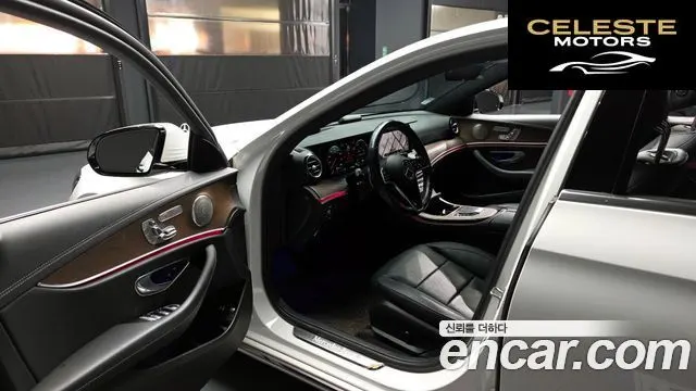 MERCEDES BENZ E-Classe W213 E300e 4MATIC Exclusive 2021 — photo 10 sur 20