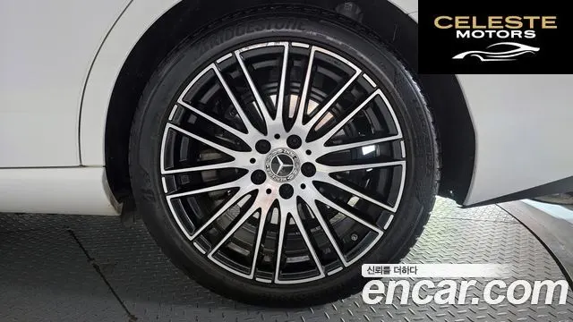 MERCEDES BENZ C-Classe W206 C300 4MATIC Avantgarde 2024 — photo 7 sur 30