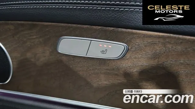 MERCEDES BENZ E-Classe W213 E220d Exclusive 2017 — photo 17 sur 20