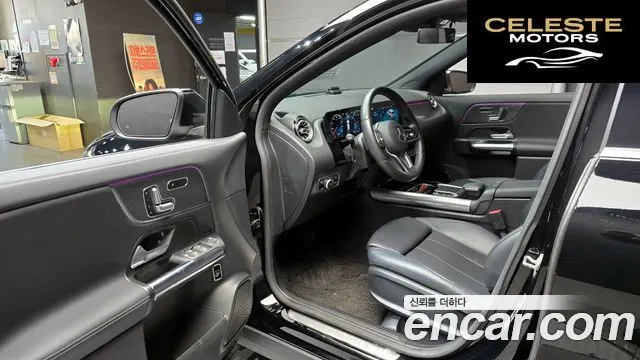 MERCEDES BENZ GLA-Classe H247 GLA220 2021 — photo 13 sur 36