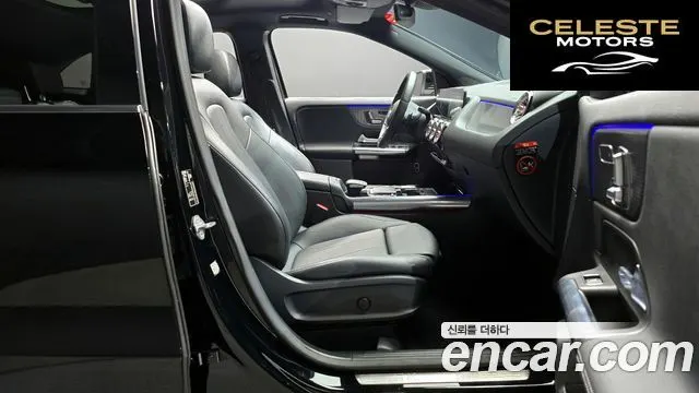 MERCEDES BENZ GLA-Classe H247 GLA220 2021 — photo 17 sur 36