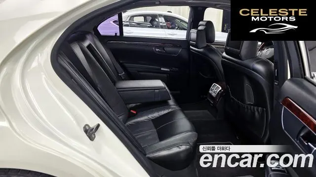 MERCEDES BENZ S-Classe W221 S550L 2008 — photo 12 sur 20