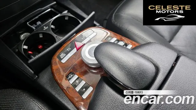 MERCEDES BENZ S-Classe W221 S550L 2008 — photo 17 sur 20