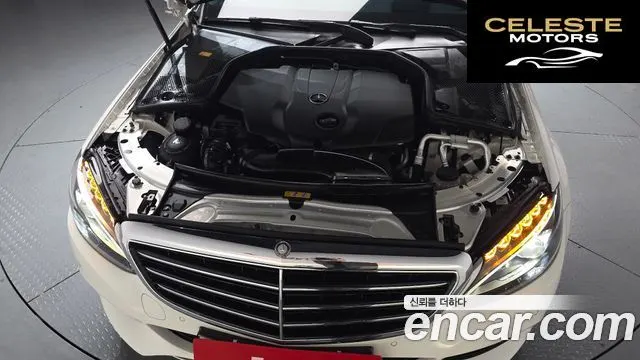 MERCEDES BENZ C-Classe W205 C220 d Exclusive 2016 — photo 5 sur 32