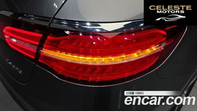MERCEDES BENZ GLC-Classe X253 GLC300 4MATIC Coupé 2019 — photo 9 sur 31