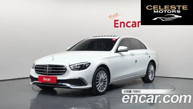 MERCEDES BENZ E-Classe W213 E220d 4MATIC Exclusive 2022 — photo 1 sur 34