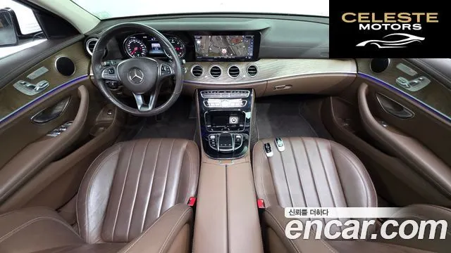MERCEDES BENZ E-Classe W213 E220d 4MATIC Exclusive 2018 — photo 7 sur 20