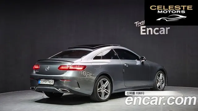 MERCEDES BENZ E-Classe W213 E220d Coupé 2017 — photo 2 sur 30