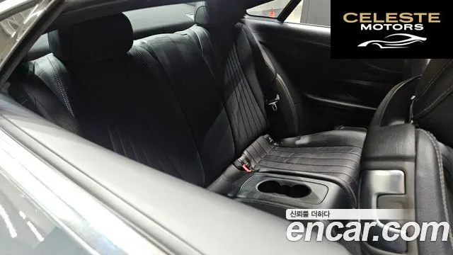 MERCEDES BENZ E-Classe W213 E220d Coupé 2017 — photo 30 sur 30