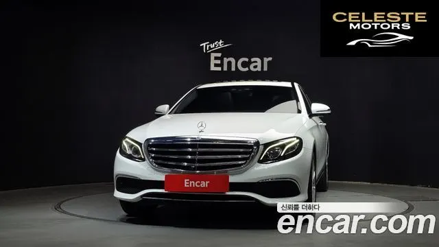 MERCEDES BENZ E-Classe W213 E300 4MATIC Exclusive 2018 — photo 3 sur 20