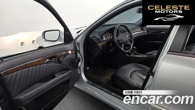 MERCEDES BENZ E-Classe W211 E350 2008 — photo 10 sur 20
