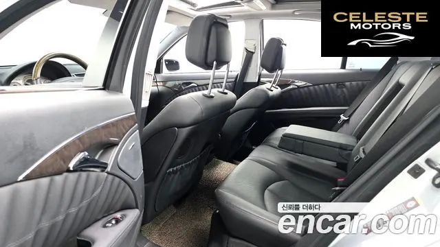 MERCEDES BENZ E-Classe W211 E350 2008 — photo 11 sur 20
