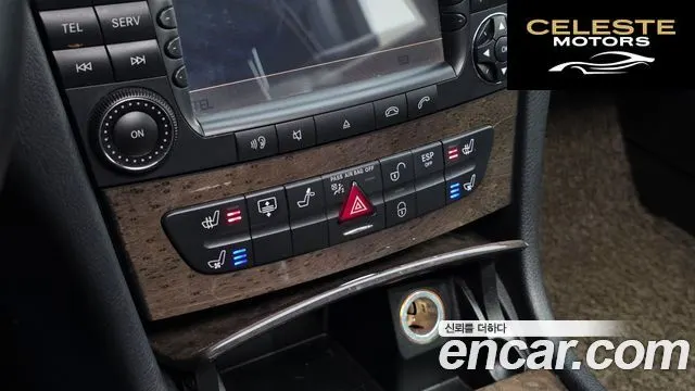 MERCEDES BENZ E-Classe W211 E350 2008 — photo 18 sur 20