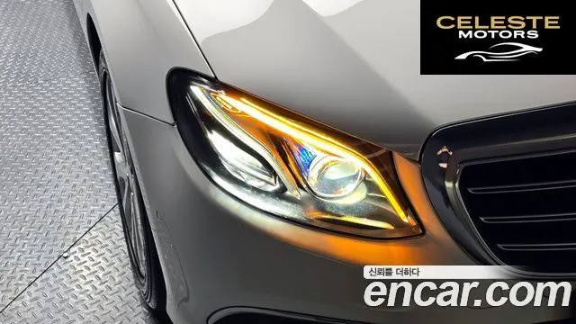 MERCEDES BENZ E-Classe W213 E220d Exclusive 2017 — photo 7 sur 30
