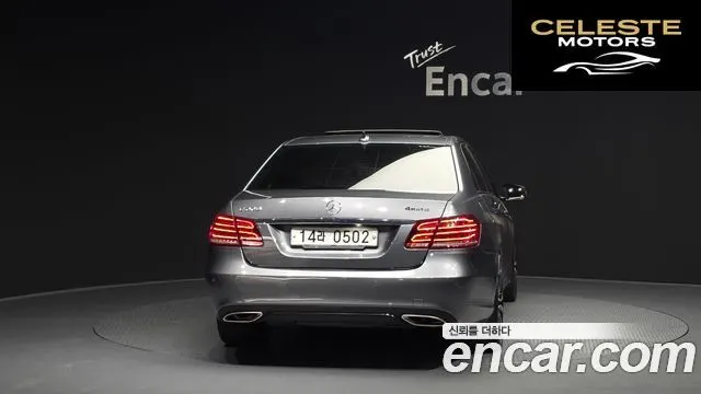 MERCEDES BENZ E-Classe W212 E220 Avantgarde Sport 2016 — photo 4 sur 20